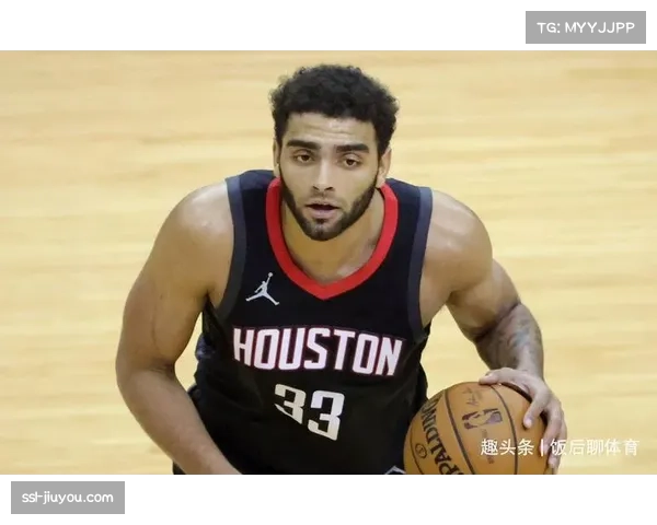 布泽里斯成长为核心基石，公牛重建计划找到方向